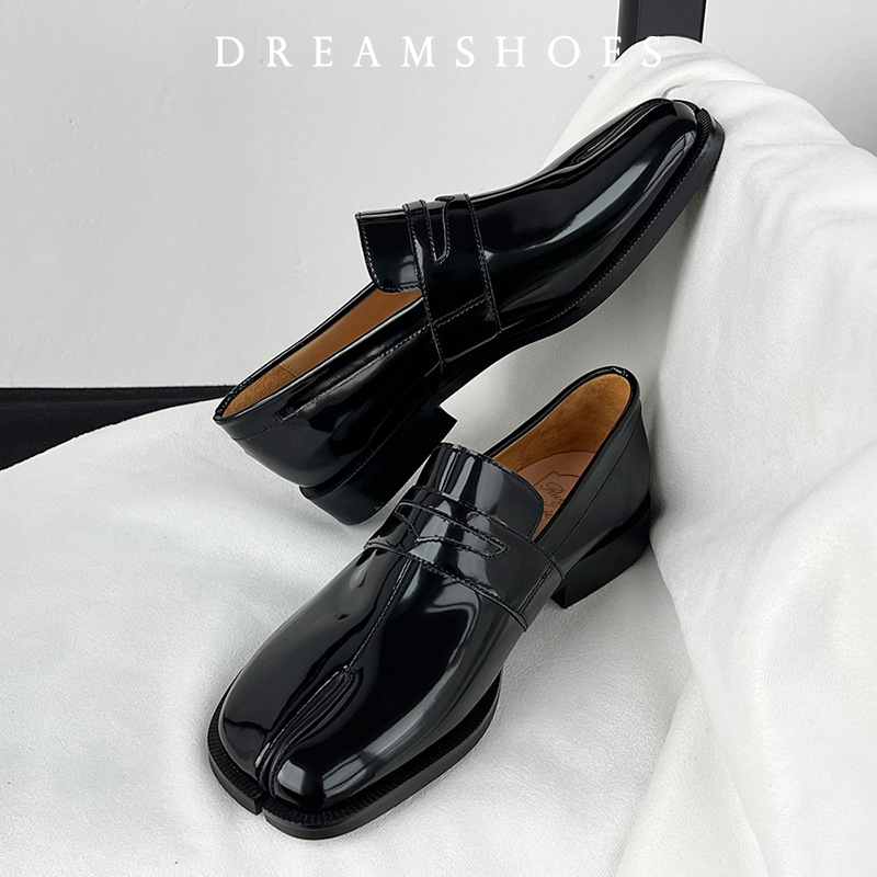 Tabi Shoes Slip On Loafer for  - Suede Loafers Men ulasan dan harga